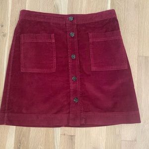 Gap Merlot/wine/burgundy colored fine corduroy button front skirt